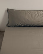 Hoeslaken Satijn Taupe Grey - SUITE702