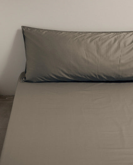 Hoeslaken Satijn Taupe Grey - SUITE702