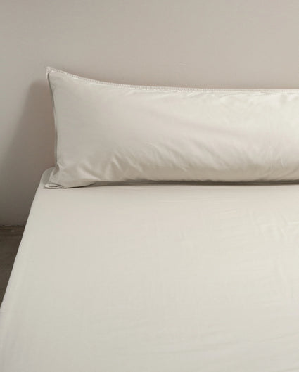 Taie de traversin bedMATE en satin de coton White
