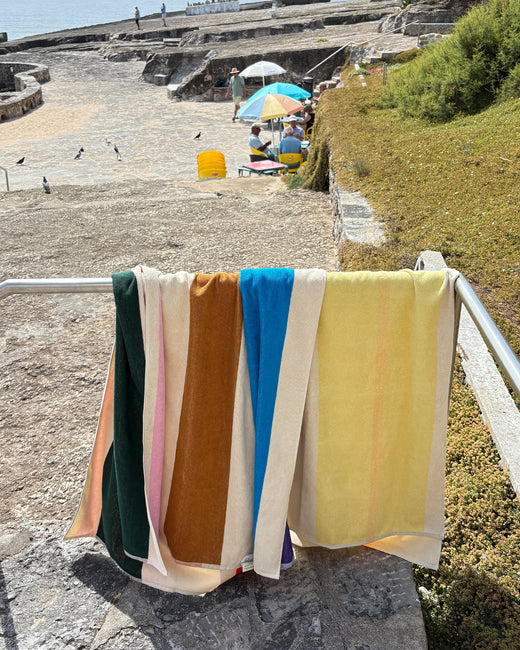 Strandlaken Aqua Orange Purple Yellow - SUITE702