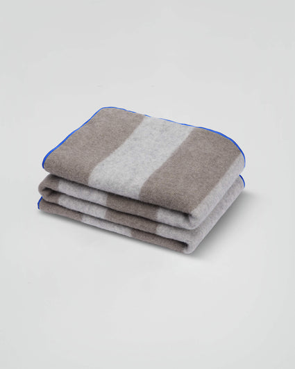 Merino Deken Royal Blue - SUITE702