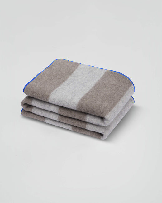 Merino Deken Royal Blue - SUITE702