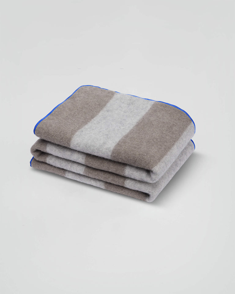 Merino Deken Royal Blue - SUITE702