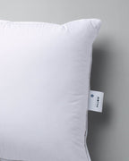 Hoofdkussen Medium / Firm White - SUITE702